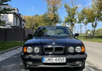 BMW 540i - zdjęcie - klasyk