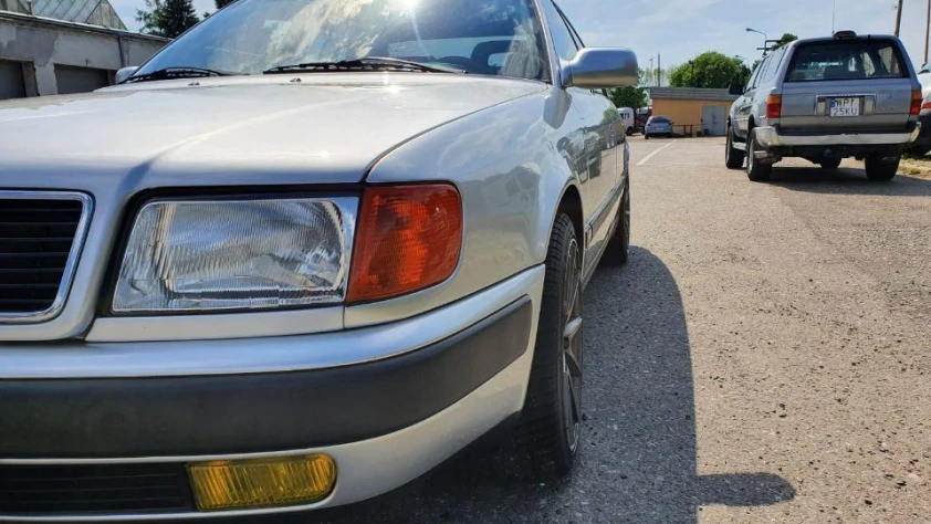 Audi 100 Avant C4- Rok 1991 - Kolor Srebrny