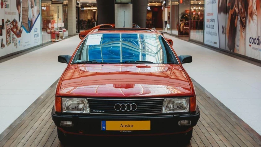 Audi 100 C3 Quattro Cygaro- Rok 1988 - Kolor Czerwony