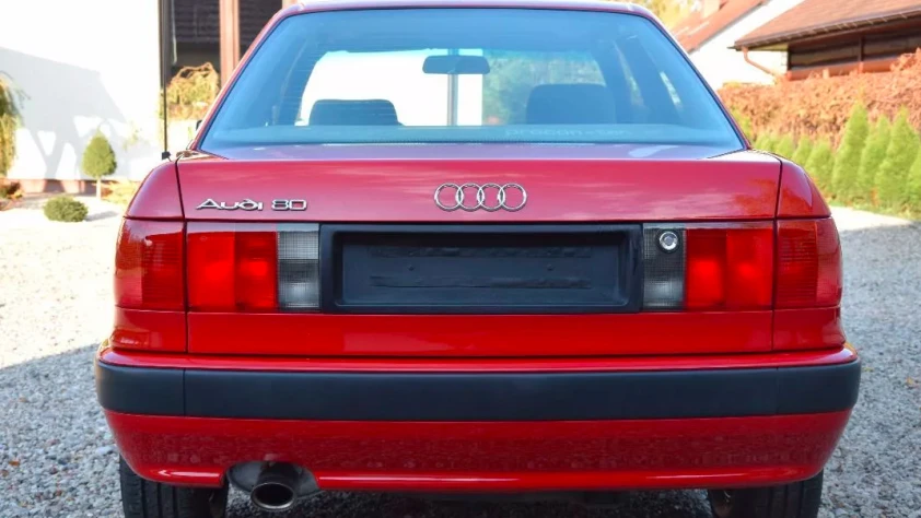 Audi 80 B4- Rok 1991 - Kolor Czerwony
