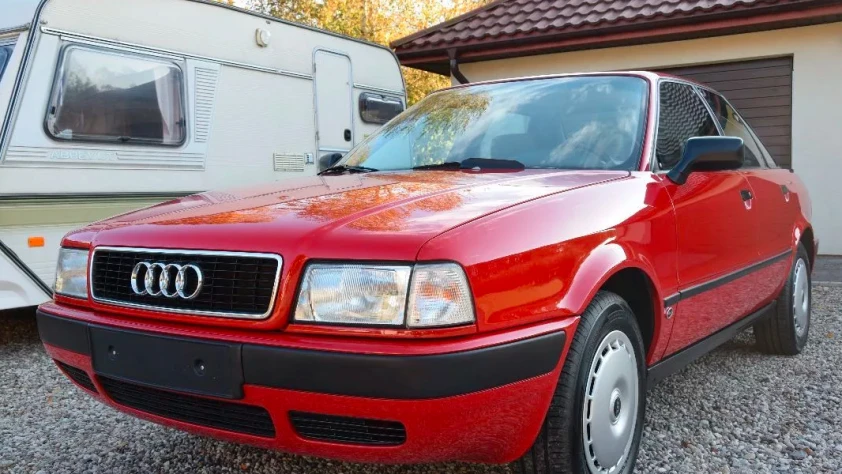 Audi 80 B4- Rok 1991 - Kolor Czerwony
