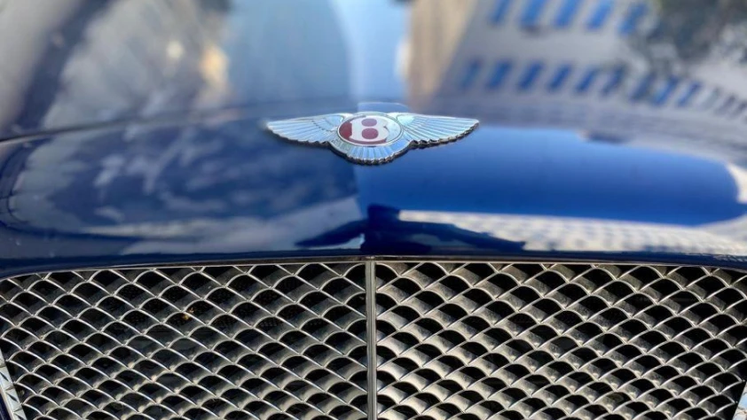 Bentley Arnage- Rok 2005 - Kolor Niebieski