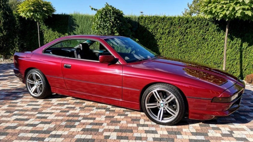 BMW Seria 8 850i E31- Rok 1991 - Kolor Czerwony