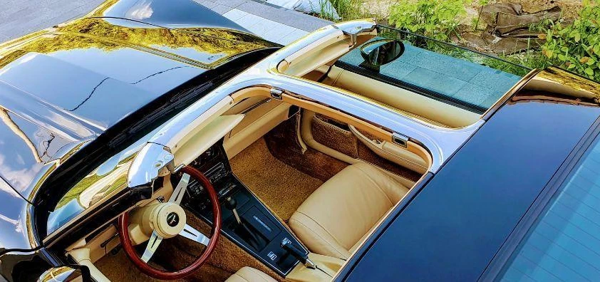 Chevrolet Corvette- Rok 1979 - Kolor Czarny