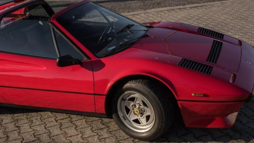Ferrari  208 GTS Turbo- Rok 1984 - Kolor Czerwony