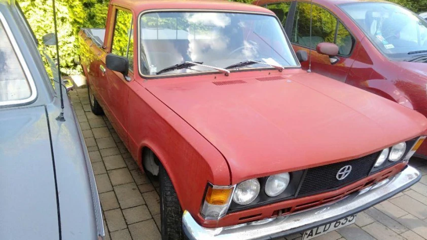 Fiat 125p- Rok 1983 - Kolor Czerwony