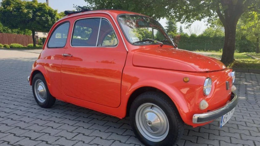 Fiat 500 Berlina- Rok 1970 - Kolor Czerwony