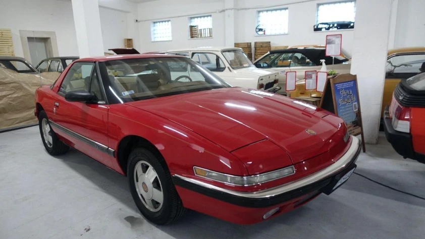 Inne Buick Reatta 3.8- Rok 1990 - Kolor Czerwony