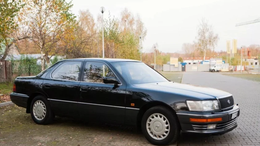 Lexus LS400 1990 26 900 PLN Otoklasyki.pl