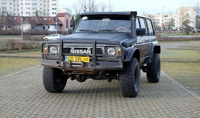 1989 nissan patrol