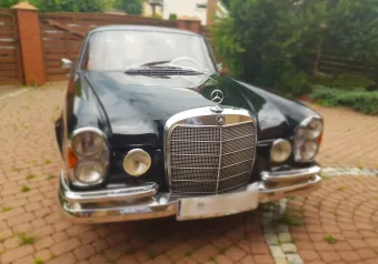 Mercedes w111 - zdjęcie - klasyk