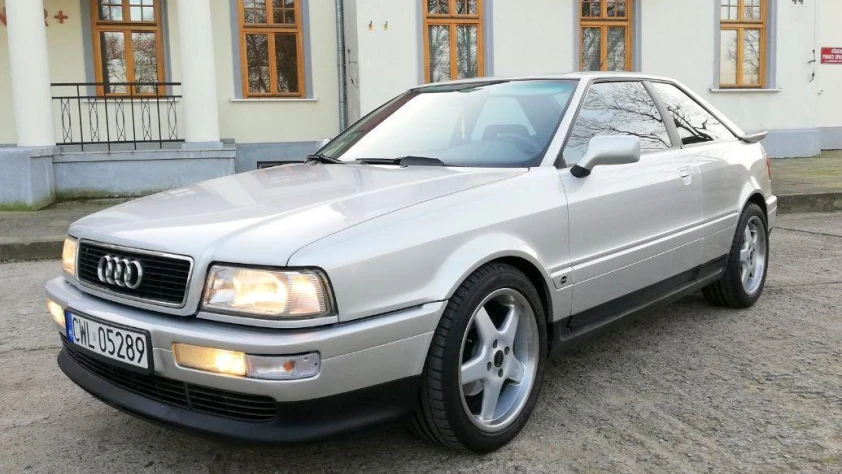 Audi 80 B4- Rok 1993 - Kolor Srebrny