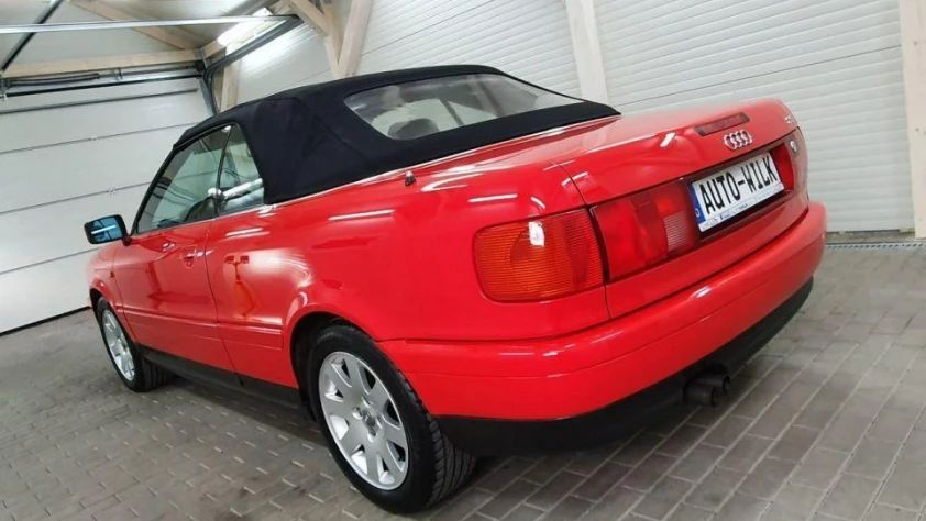 Audi Cabriolet 2.6 V6- Rok 1997 - Kolor Czerwony