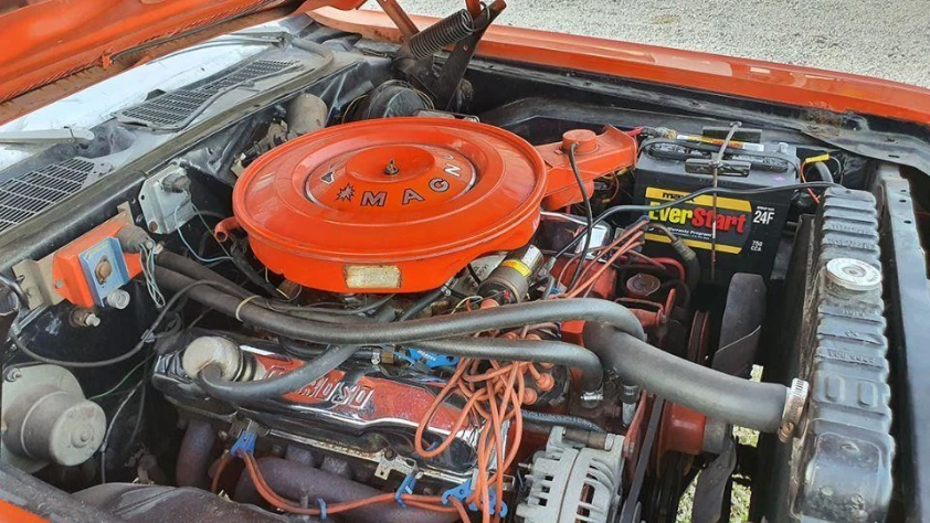 Dodge Challenger Big Block 440- Rok 1973 - Kolor Inny kolor