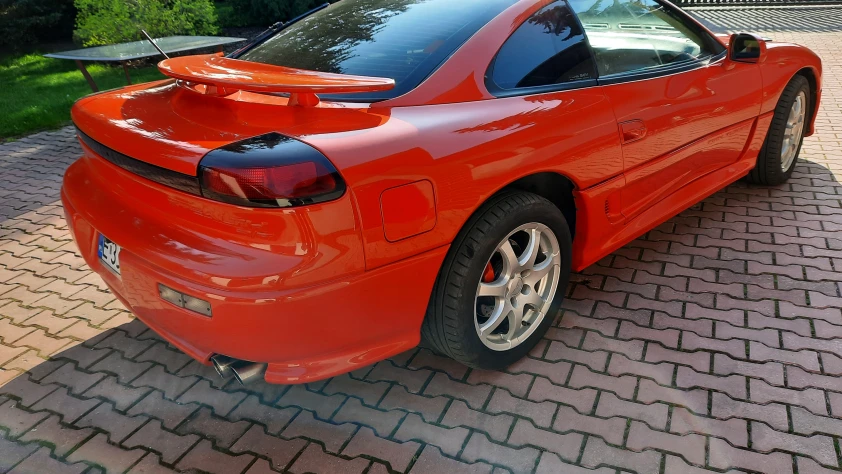 Dodge Stealth RT- Rok 1991 - Kolor czerwony