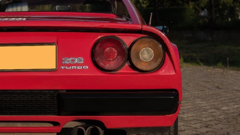 Ferrari  208 GTS Turbo- Rok 1984 - Kolor Czerwony