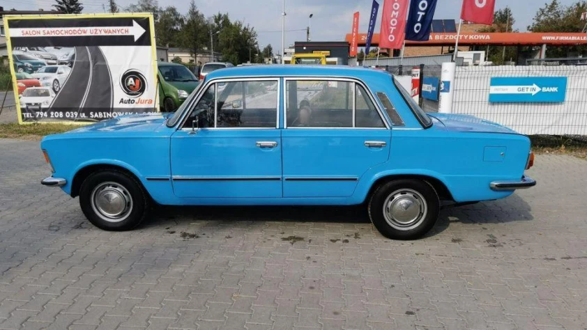 Fiat 125p- Rok 1979 - Kolor Niebieski