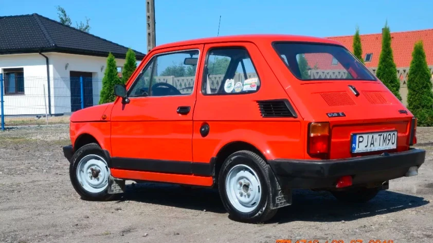 Fiat 126p- Rok 1992 - Kolor Czerwony