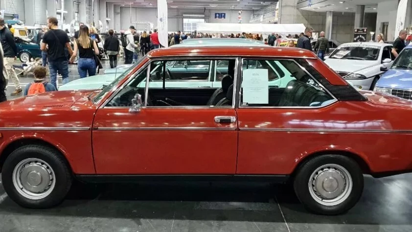 Fiat 131 S Mirafiori - Rok 1976 - Kolor Czerwony
