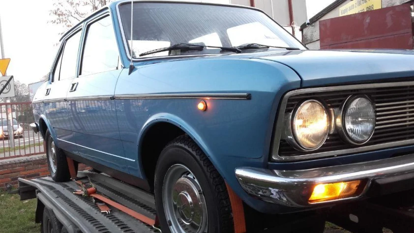 Fiat 132 GLS- Rok 1976 - Kolor Niebieski