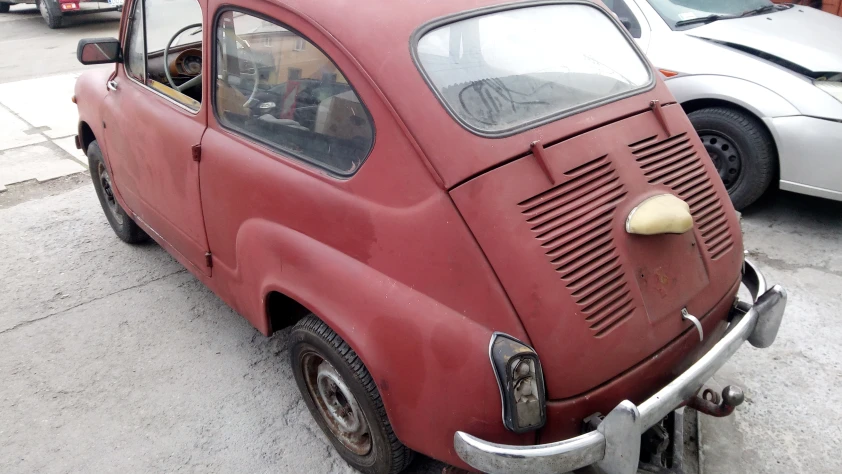 Na Projekt: FIAT 600- Rok 1967 - Kolor inny