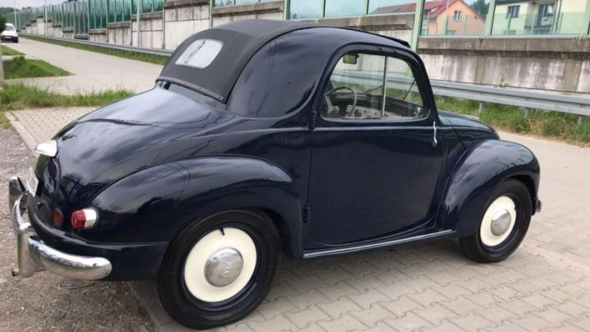 Fiat Topolino C- Rok 1945 - Kolor Niebieski