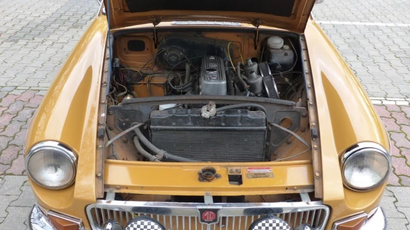 Inne MGB GT- Rok 1970 - Kolor Bronze Yellow