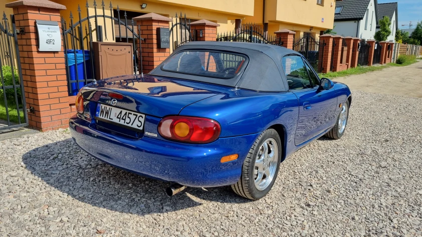 Mazda MX-5- Rok 1999 - Kolor Niebieski