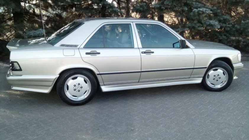 Mercedes W201 190 1988 29 000 PLN Otoklasyki.pl