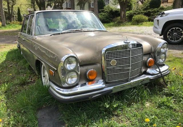 Na Projekt: Mercedes 300SEL W109- Rok 1972 - Kolor Złoty