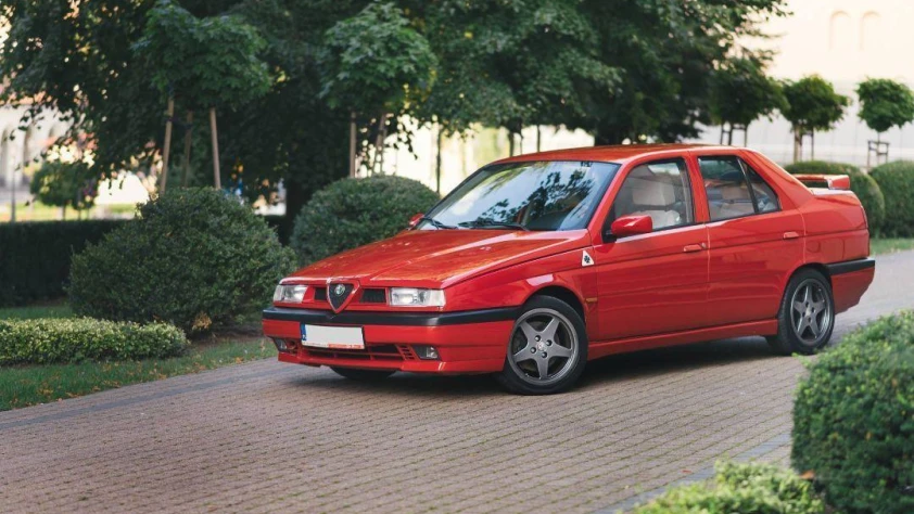 Alfa Romeo 155 v6 1993 - zdjęcie dodatkowe nr 3