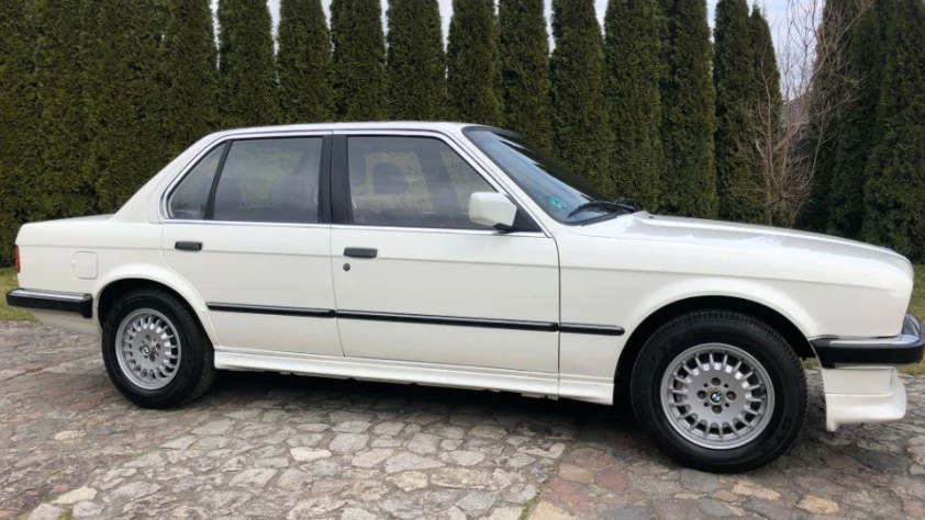 BMW Seria 3 E30 325e  1986 - zdjęcie dodatkowe nr 5