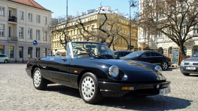 Alfa Romeo Spider 2.0 1991 - zdjęcie dodatkowe nr 21