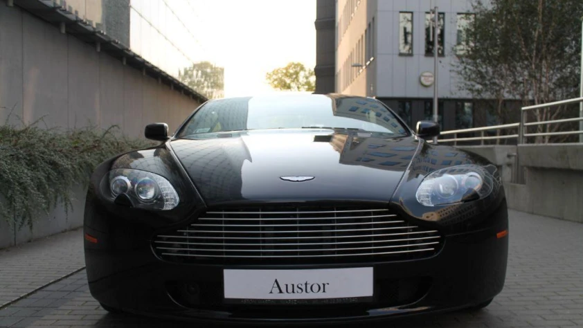 Aston Martin V8 Vantage 2007 - zdjęcie dodatkowe nr 4