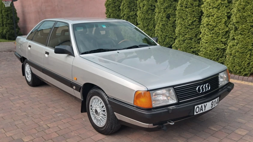 Audi 100 1989 - zdjęcie główne