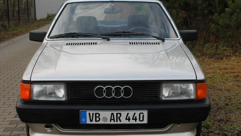 Audi 80 B2 1986 - zdjęcie główne