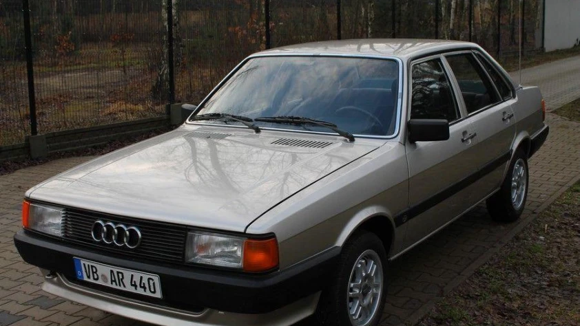 Audi 80 B2 1986 - zdjęcie dodatkowe nr 1