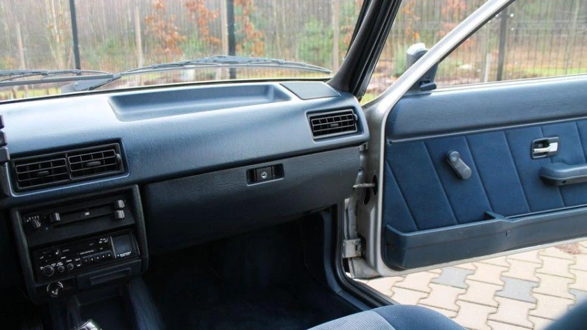 Audi 80 B2 1986 - zdjęcie dodatkowe nr 25