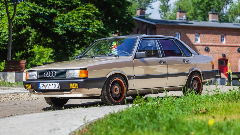 Audi 80 B2 1985 - zdjęcie dodatkowe nr 6