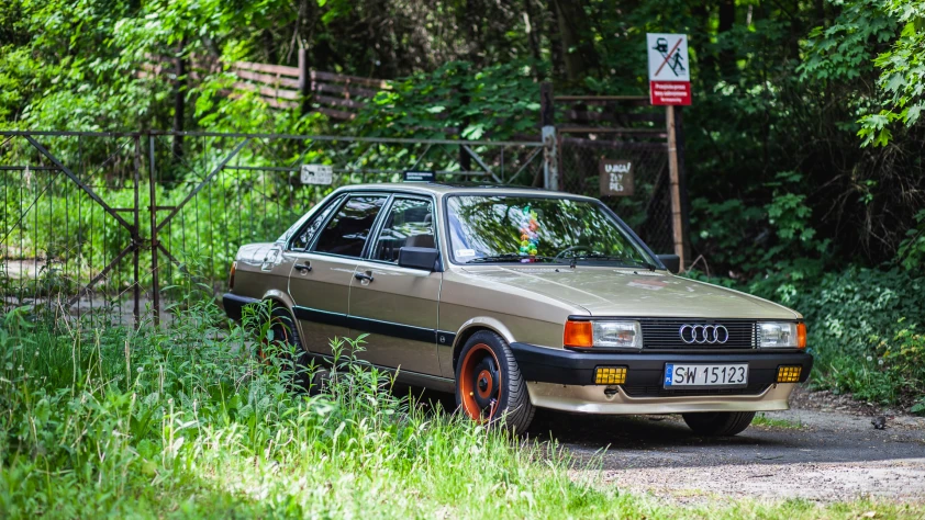 Audi 80 B2 1985 - zdjęcie dodatkowe nr 15