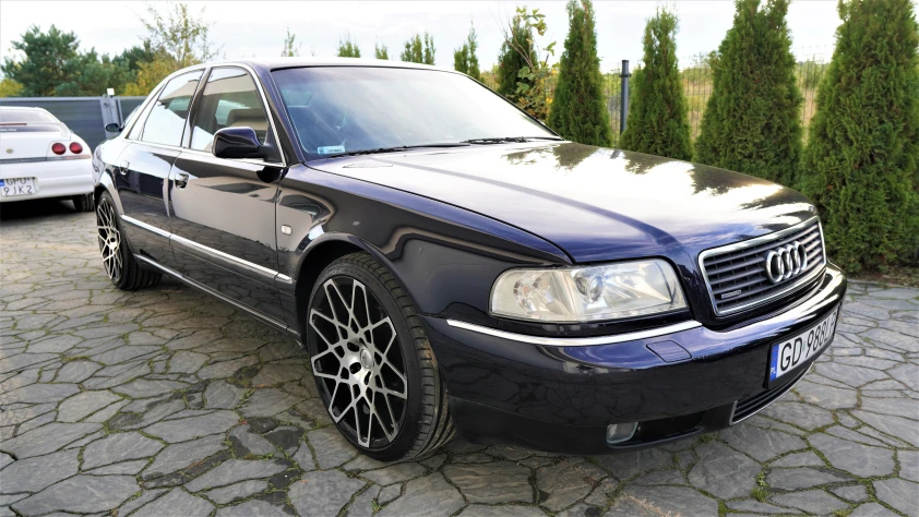 Audi A8 D2 4.2 V8 Quattro 1999 - zdjęcie dodatkowe nr 3