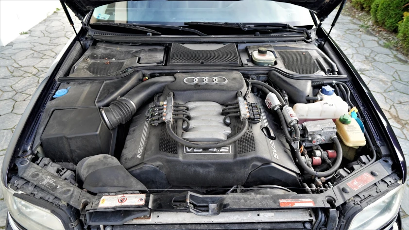 Audi A8 D2 4.2 V8 Quattro 1999 - zdjęcie dodatkowe nr 8