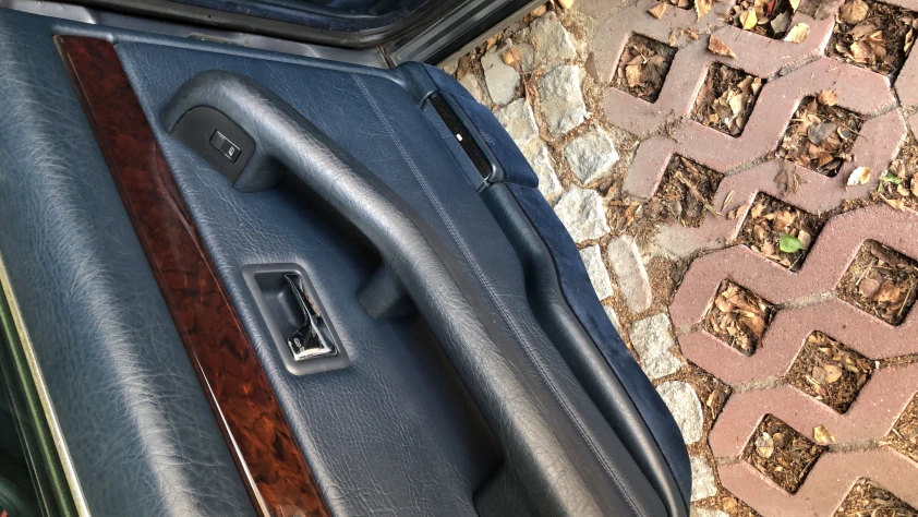 Audi V8 1993 - zdjęcie dodatkowe nr 8