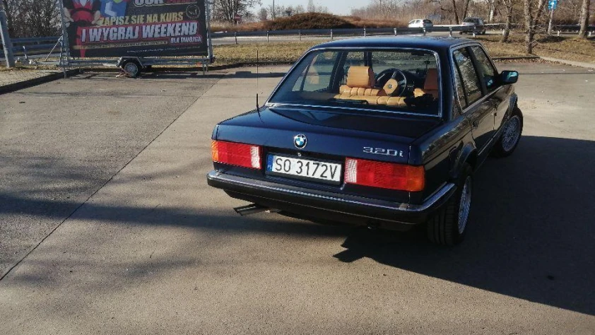 BMW Seria 3 E30 320i  1987 - zdjęcie dodatkowe nr 2