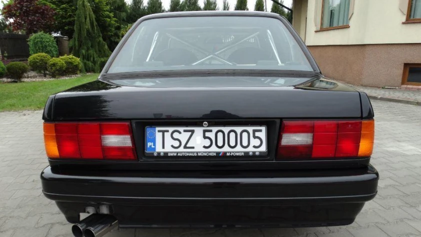 BMW Seria 3 E30 320i M-TECHNIC 1988 - zdjęcie dodatkowe nr 8