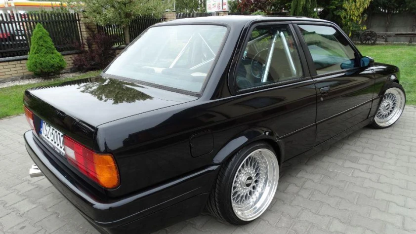 BMW Seria 3 E30 320i M-TECHNIC 1988 - zdjęcie dodatkowe nr 7