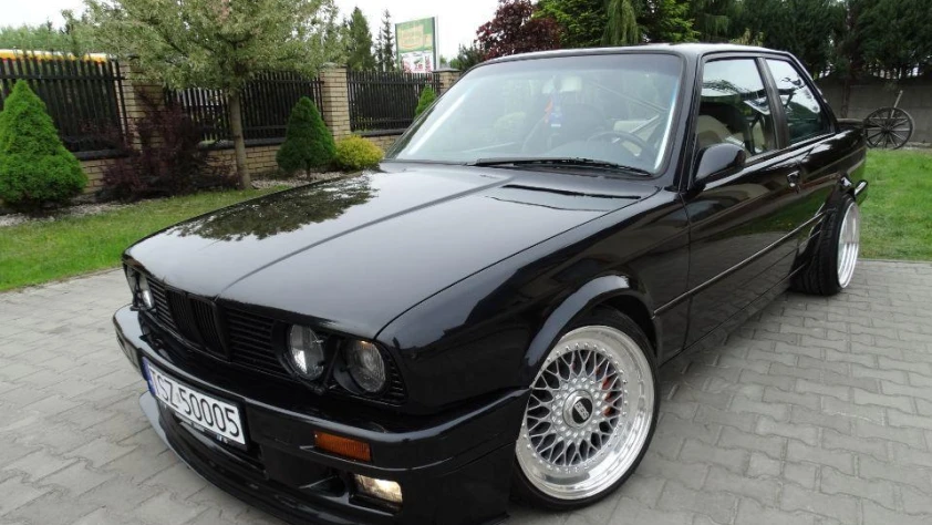 BMW Seria 3 E30 320i M-TECHNIC 1988 - zdjęcie dodatkowe nr 11