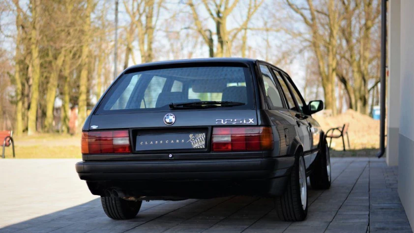 BMW Seria 3 E30 325iX  1989 - zdjęcie dodatkowe nr 4
