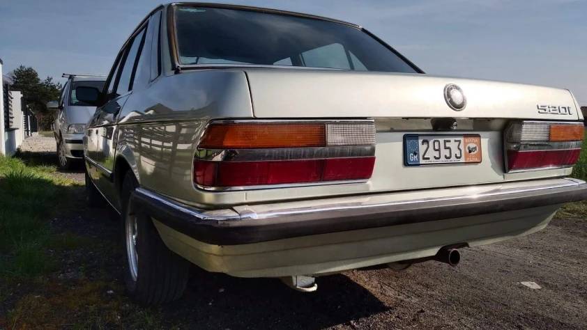 BMW Seria 5 E28 520i 1982 - zdjęcie dodatkowe nr 21