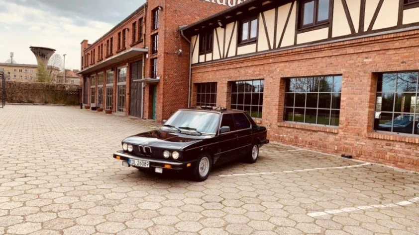 BMW Seria 5 E28 528E  1987 - zdjęcie dodatkowe nr 1